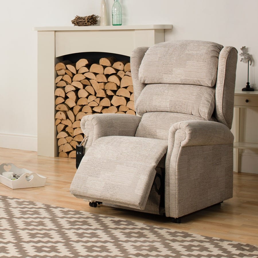 Rimini classic riser recliner chair