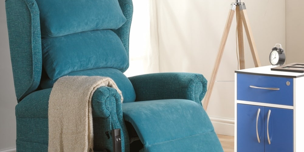 Healthcare Chairs Vs Mobile Hoists