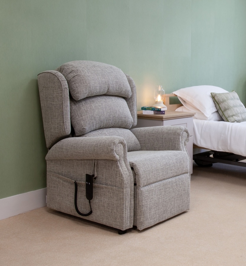IMG 8485 cropped 1 Repose Furniture Rimini Stock Chair